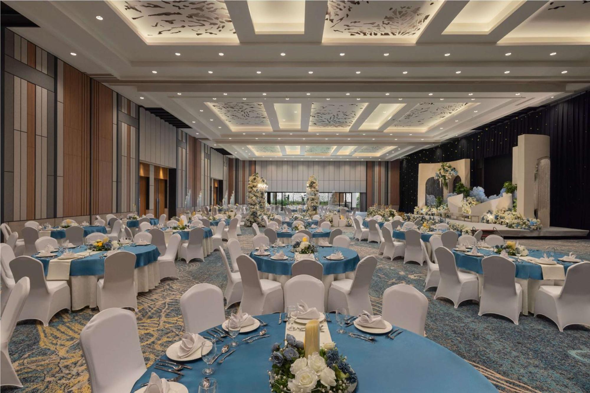 Doubletree By Hilton Jakarta Bintaro Jaya 설퐁 외부 사진