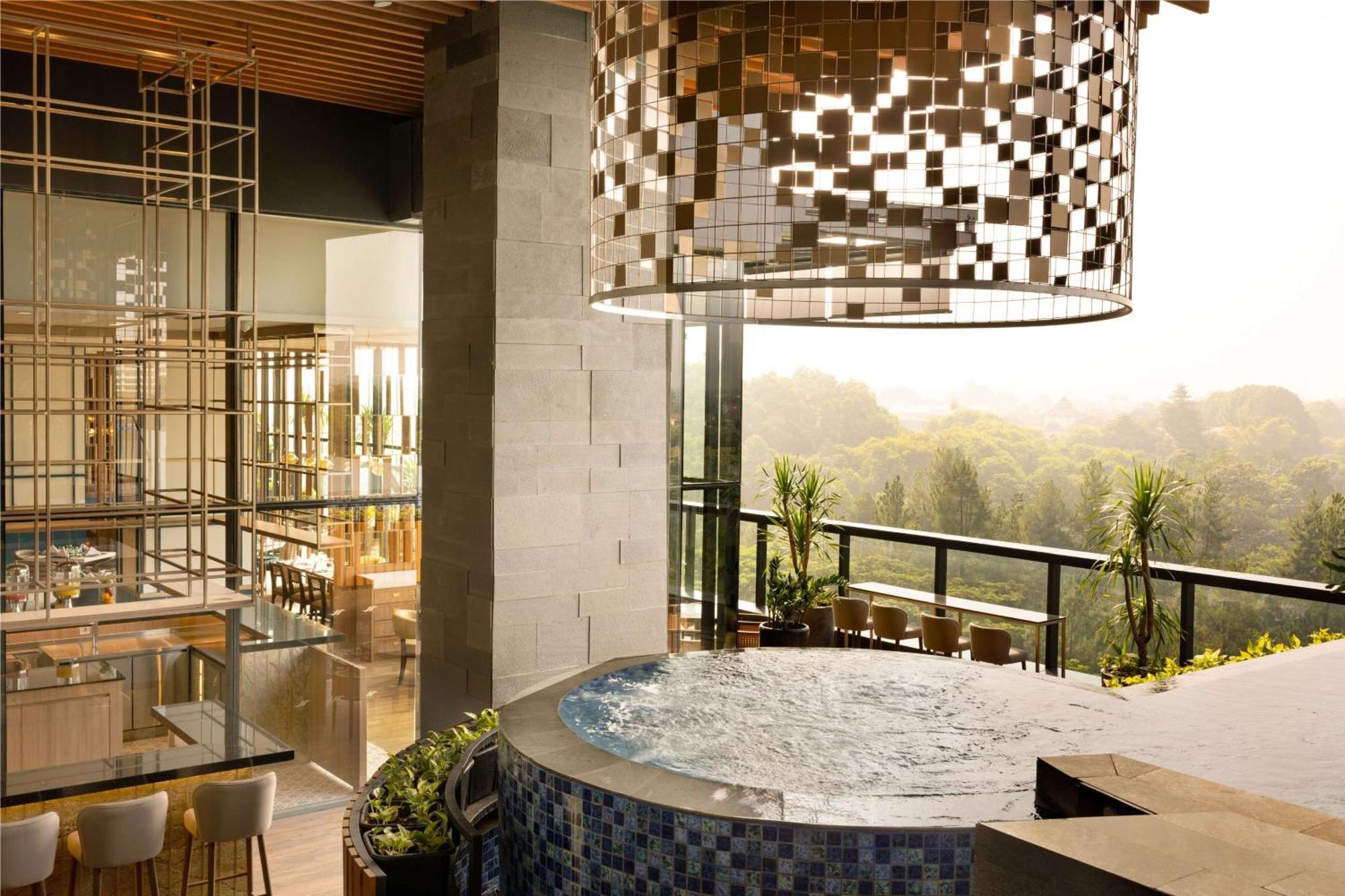 Doubletree By Hilton Jakarta Bintaro Jaya 설퐁 외부 사진