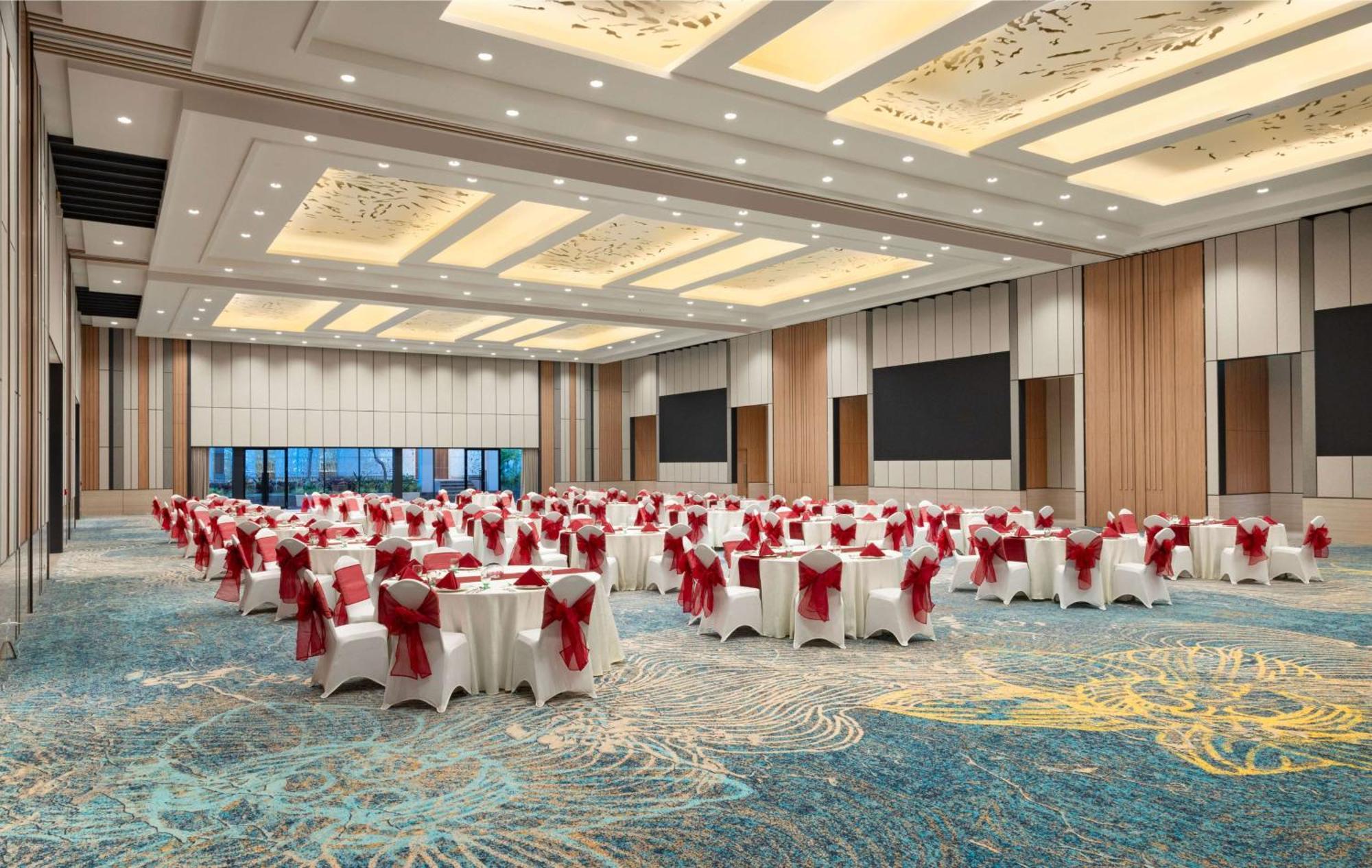 Doubletree By Hilton Jakarta Bintaro Jaya 설퐁 외부 사진